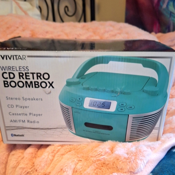 Boom box - Picture 1 of 3